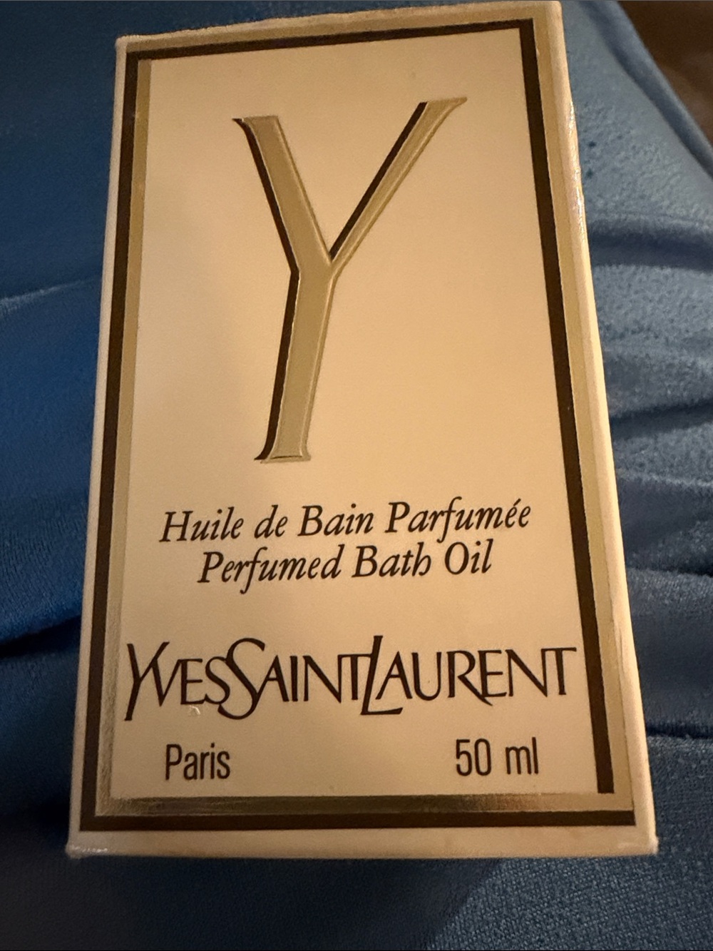 Yves Saint Laurent Y Perfumed Bath Oil, 50 ml Oil Formulation, MPN 17018 - Picture 1 of 6
